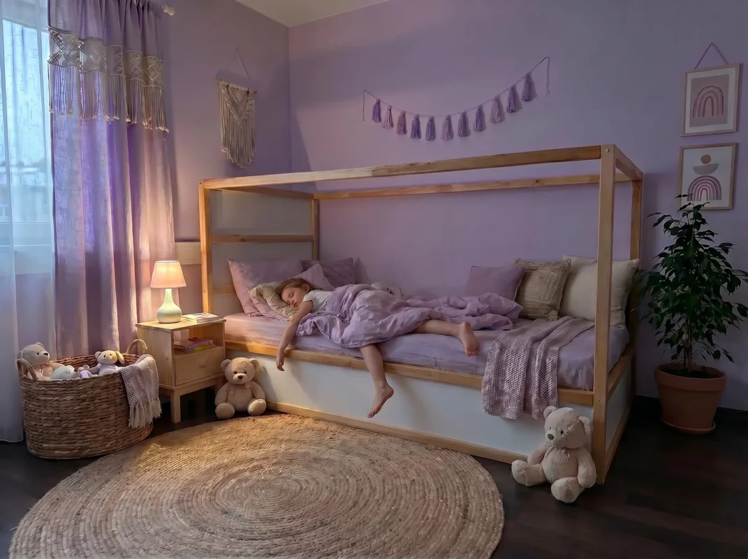 IKEA KURA Bett Rausfallschutz Unten NIVO 165 cm aus Kiefernholz - vorher